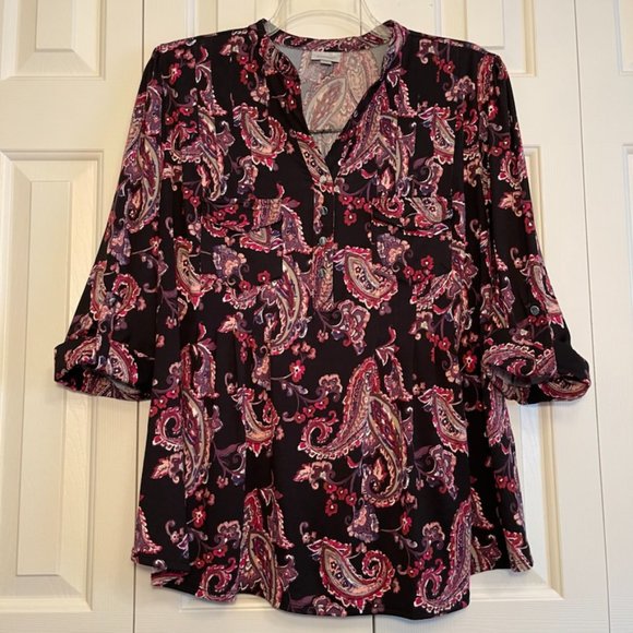 SOLD IN AUCTION ~ AVENUE Abstract Paisley Floral Black Button Henley 18/20 - Picture 2 of 10